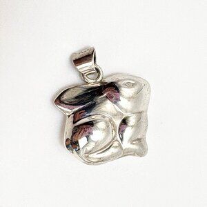 VTG Sterling Silver 925 Bunny Rabbit Puffed Design Pendant Size 1" Length